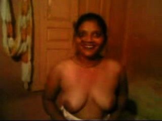 indian bhabhi Brüste zeigen